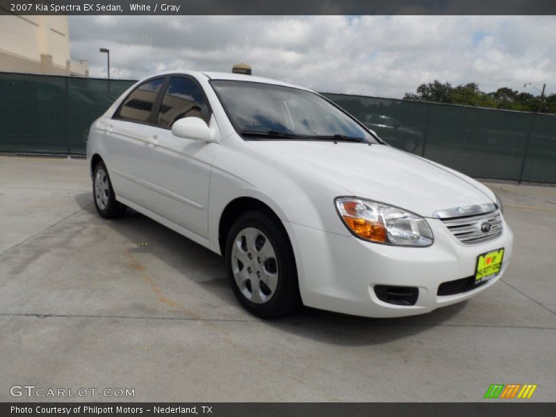 White / Gray 2007 Kia Spectra EX Sedan