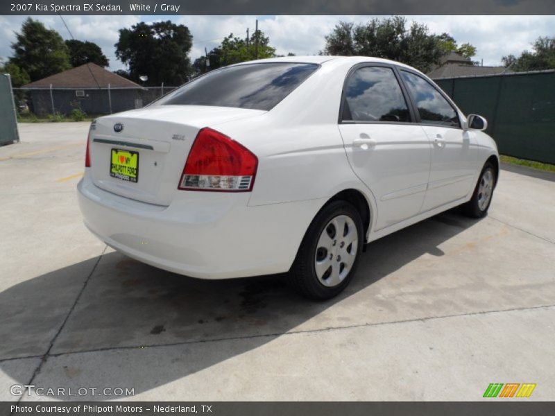 White / Gray 2007 Kia Spectra EX Sedan