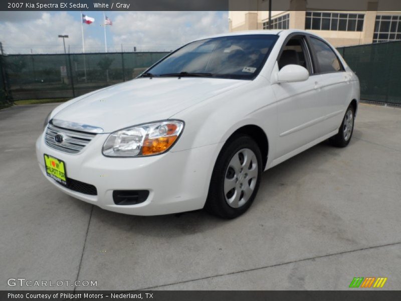 White / Gray 2007 Kia Spectra EX Sedan