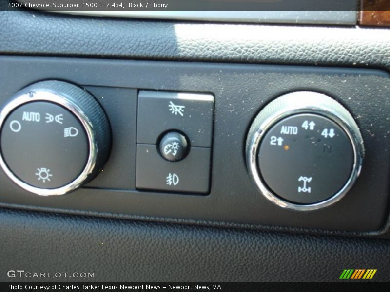 Controls of 2007 Suburban 1500 LTZ 4x4