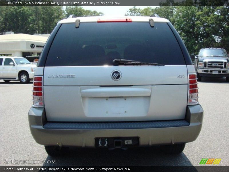 Silver Birch Metallic / Midnight Grey 2004 Mercury Mountaineer AWD
