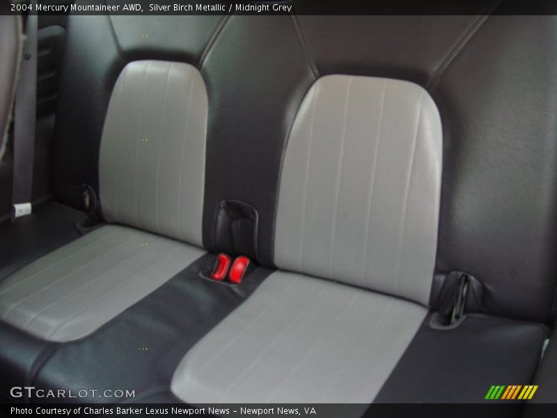 Silver Birch Metallic / Midnight Grey 2004 Mercury Mountaineer AWD