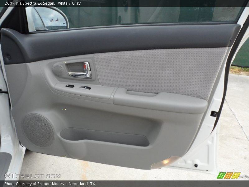 White / Gray 2007 Kia Spectra EX Sedan