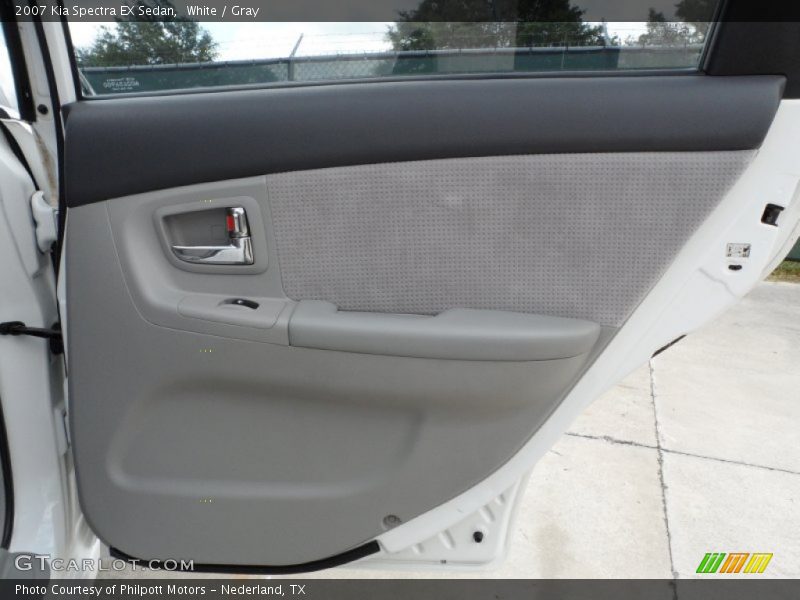 White / Gray 2007 Kia Spectra EX Sedan