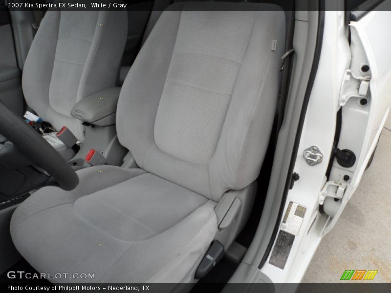 White / Gray 2007 Kia Spectra EX Sedan