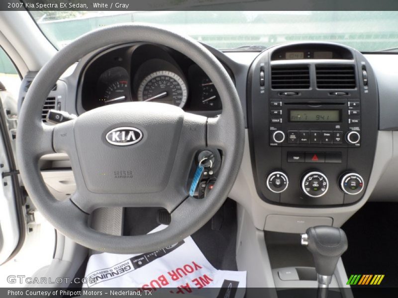 White / Gray 2007 Kia Spectra EX Sedan