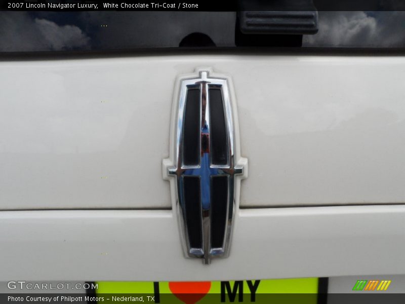 White Chocolate Tri-Coat / Stone 2007 Lincoln Navigator Luxury