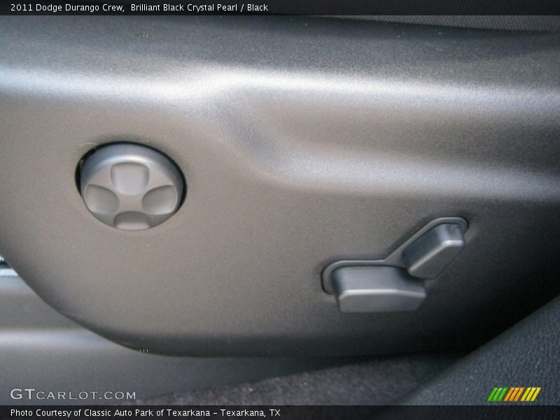 Brilliant Black Crystal Pearl / Black 2011 Dodge Durango Crew