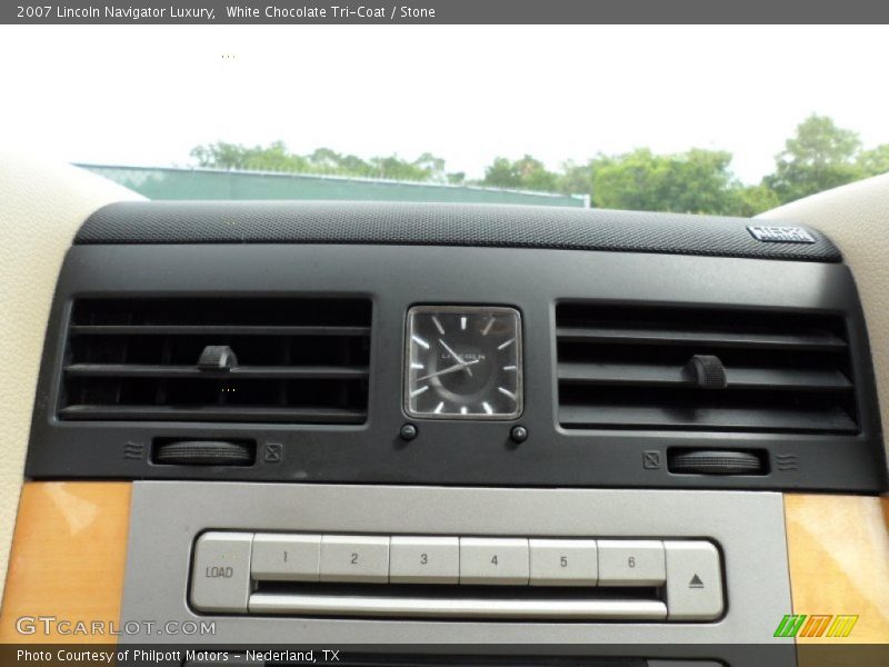 White Chocolate Tri-Coat / Stone 2007 Lincoln Navigator Luxury