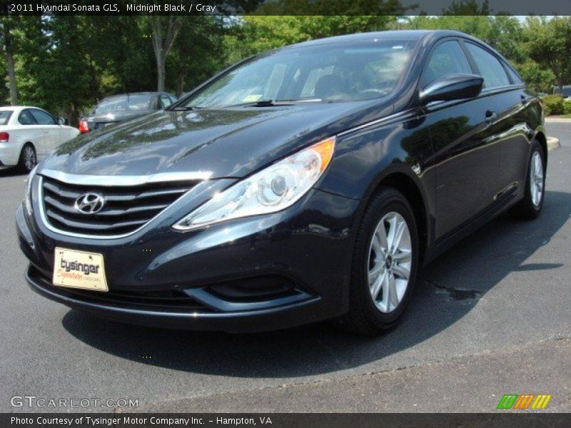 Midnight Black / Gray 2011 Hyundai Sonata GLS