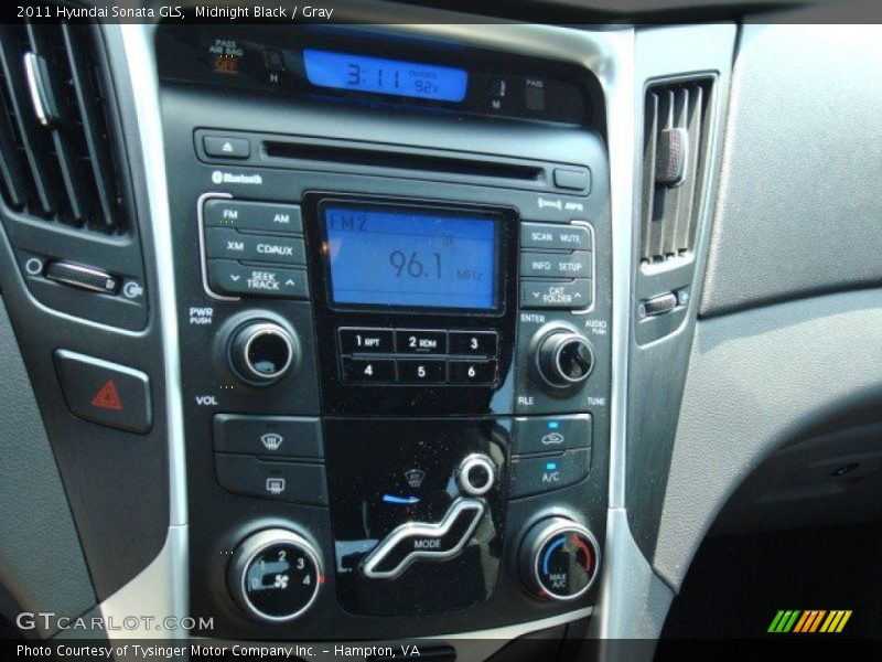 Midnight Black / Gray 2011 Hyundai Sonata GLS
