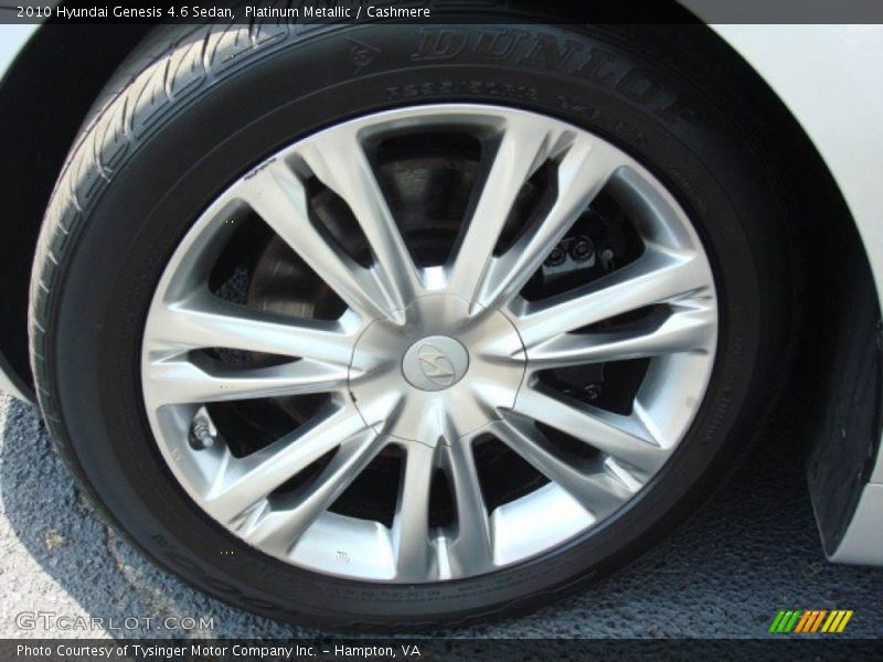  2010 Genesis 4.6 Sedan Wheel