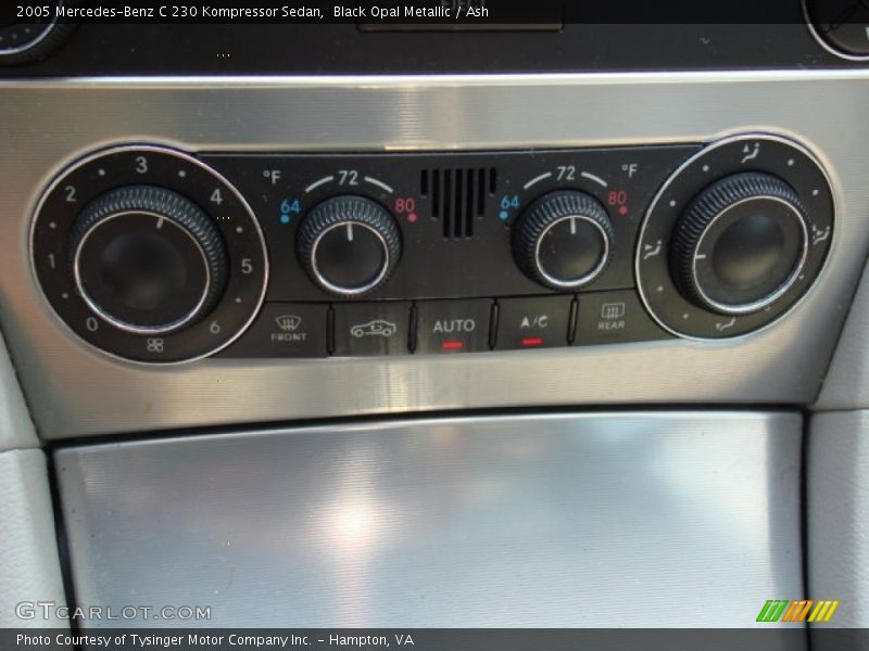 Controls of 2005 C 230 Kompressor Sedan
