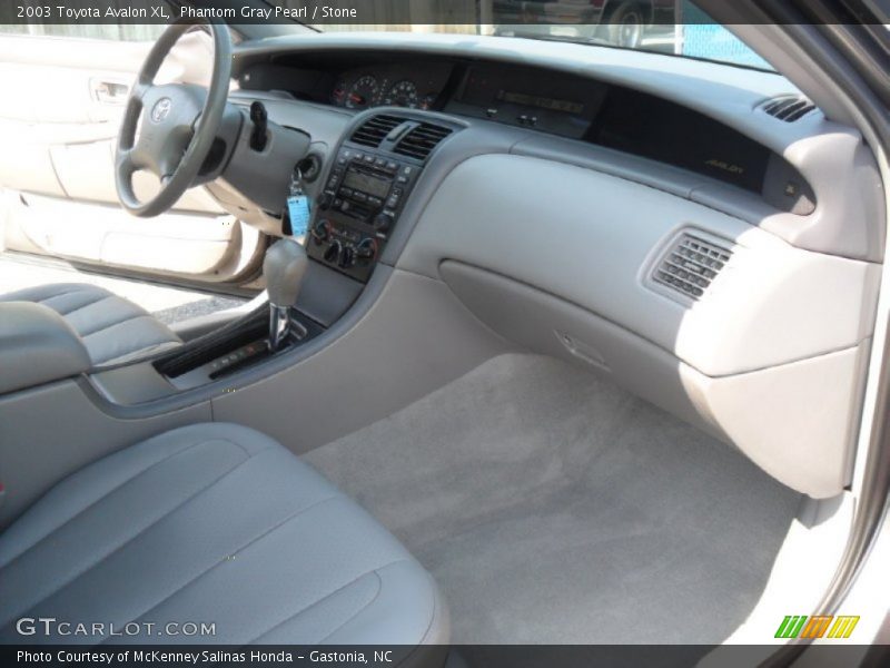 Phantom Gray Pearl / Stone 2003 Toyota Avalon XL