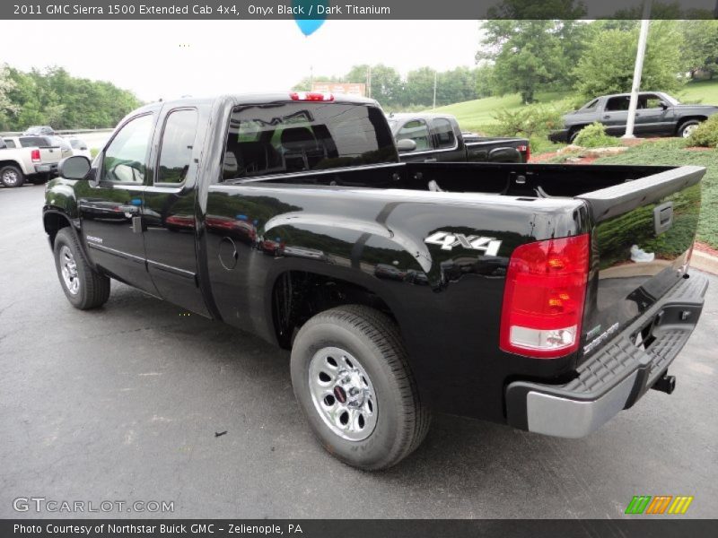 Onyx Black / Dark Titanium 2011 GMC Sierra 1500 Extended Cab 4x4