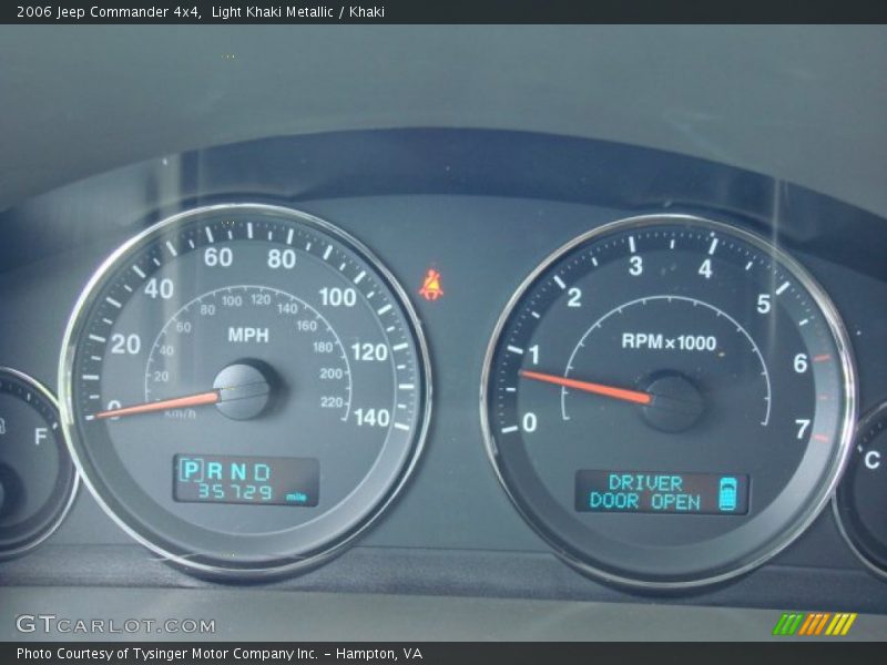Light Khaki Metallic / Khaki 2006 Jeep Commander 4x4