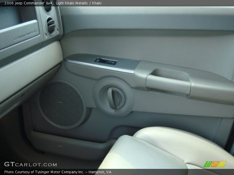 Light Khaki Metallic / Khaki 2006 Jeep Commander 4x4