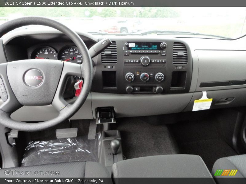 Onyx Black / Dark Titanium 2011 GMC Sierra 1500 Extended Cab 4x4