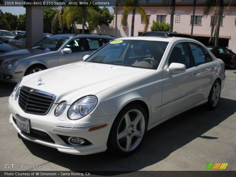 Arctic White / Cashmere 2009 Mercedes-Benz E 350 Sedan