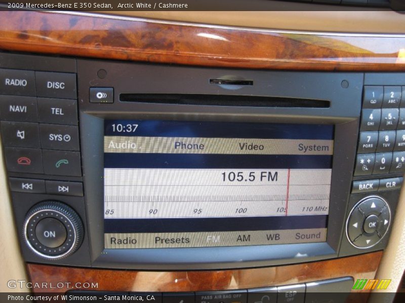 Arctic White / Cashmere 2009 Mercedes-Benz E 350 Sedan