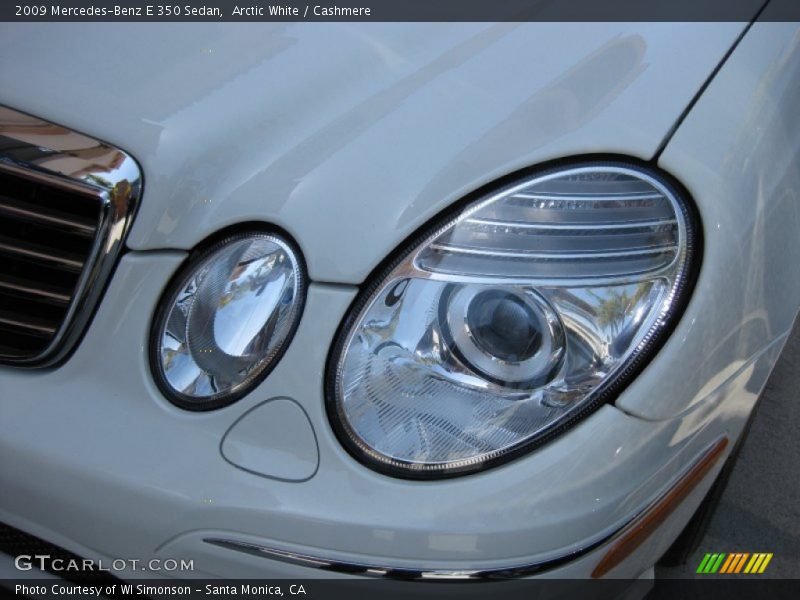 Arctic White / Cashmere 2009 Mercedes-Benz E 350 Sedan