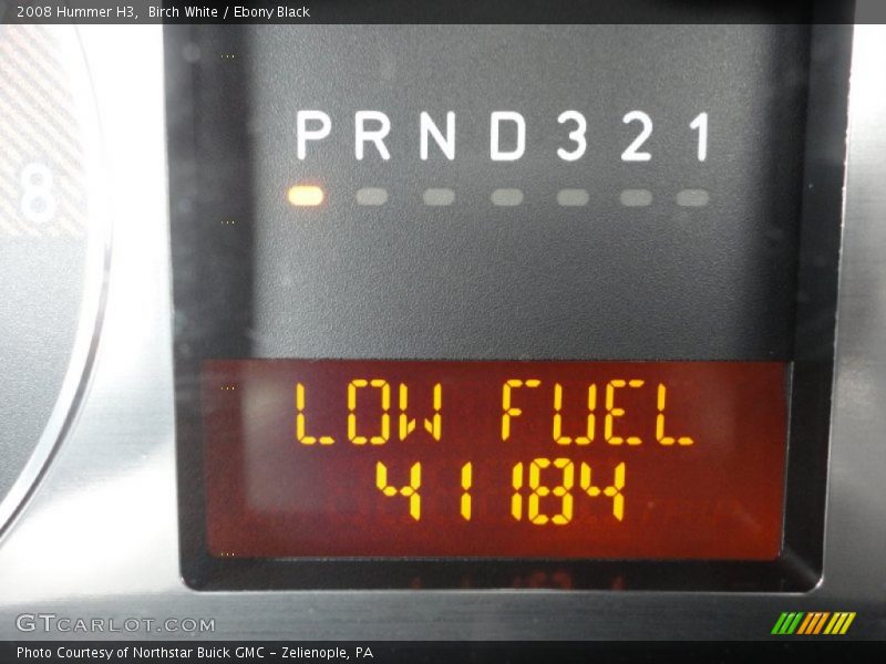 Birch White / Ebony Black 2008 Hummer H3