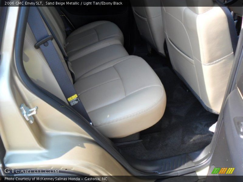 Sand Beige Metallic / Light Tan/Ebony Black 2006 GMC Envoy SLT