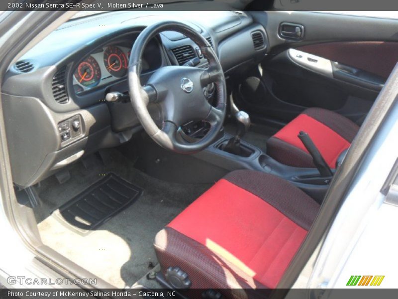 2002 Sentra SE-R Spec V Lava Interior