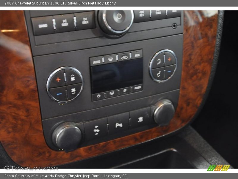 Silver Birch Metallic / Ebony 2007 Chevrolet Suburban 1500 LT