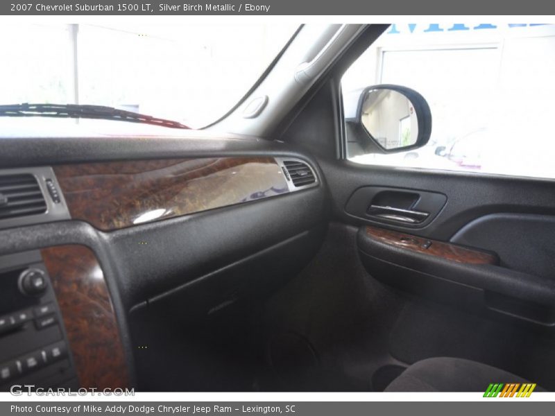 Silver Birch Metallic / Ebony 2007 Chevrolet Suburban 1500 LT