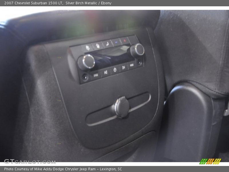 Silver Birch Metallic / Ebony 2007 Chevrolet Suburban 1500 LT