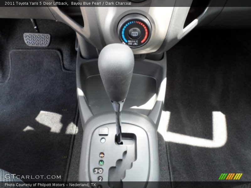  2011 Yaris 5 Door Liftback 4 Speed Automatic Shifter