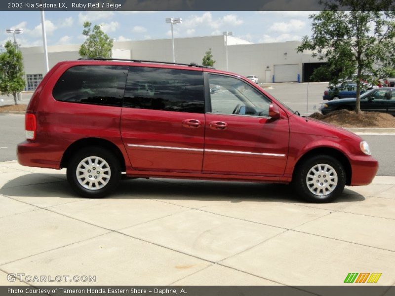 Ruby Red / Beige 2002 Kia Sedona LX