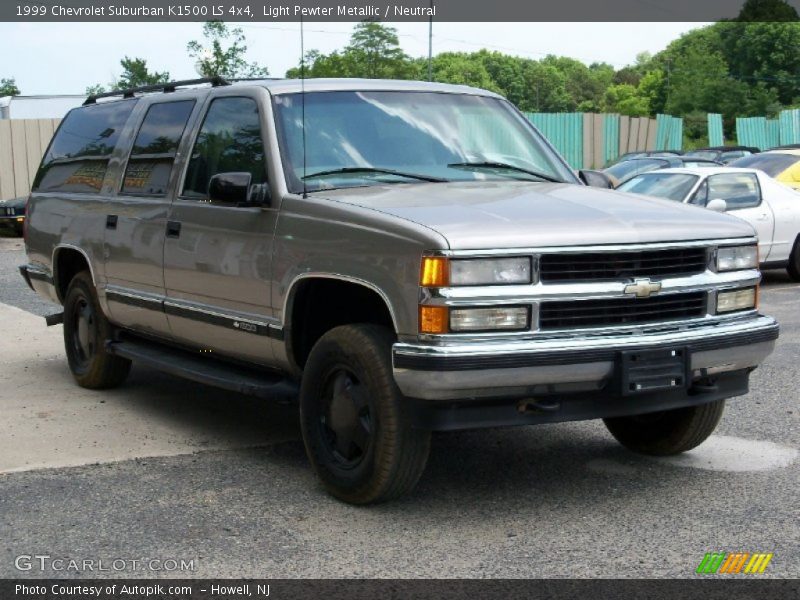 Light Pewter Metallic / Neutral 1999 Chevrolet Suburban K1500 LS 4x4