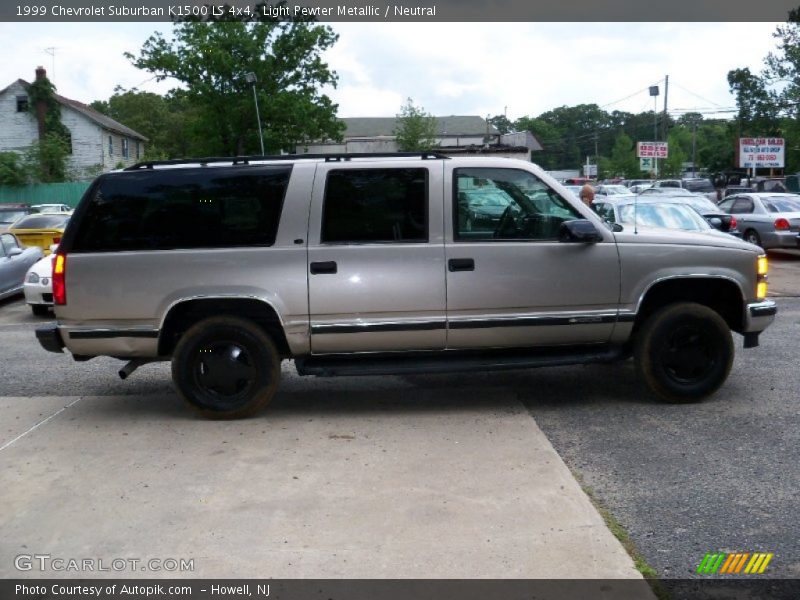 Light Pewter Metallic / Neutral 1999 Chevrolet Suburban K1500 LS 4x4