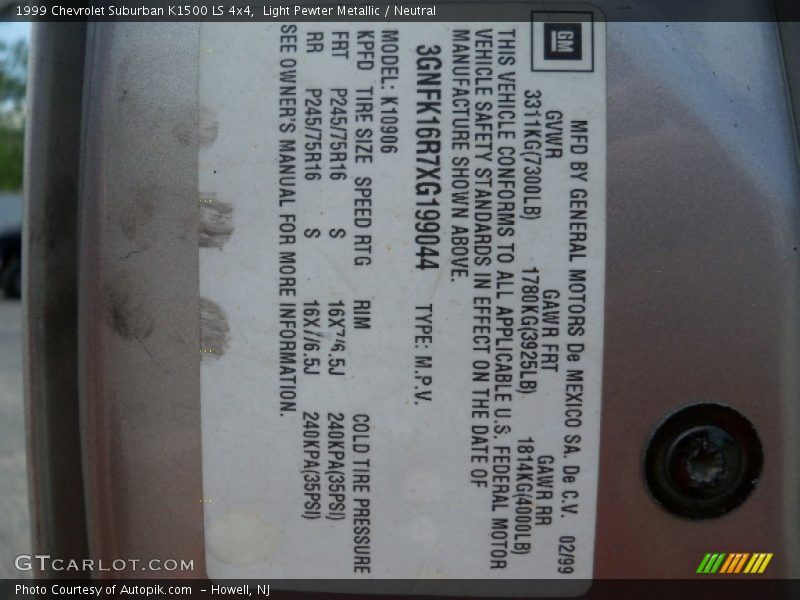 Light Pewter Metallic / Neutral 1999 Chevrolet Suburban K1500 LS 4x4