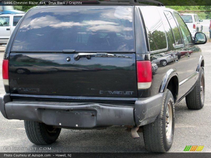 Onyx Black / Graphite 1996 Chevrolet Blazer 4x4