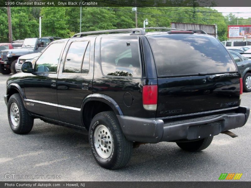 Onyx Black / Graphite 1996 Chevrolet Blazer 4x4