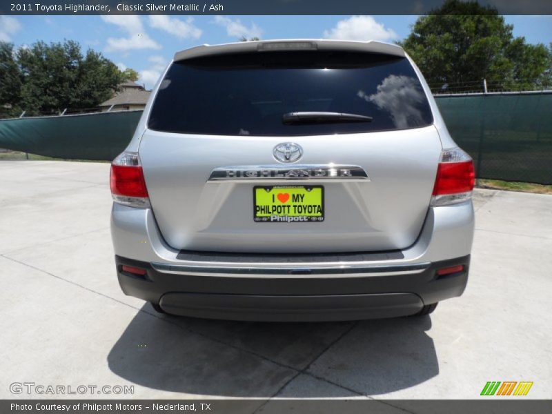 Classic Silver Metallic / Ash 2011 Toyota Highlander
