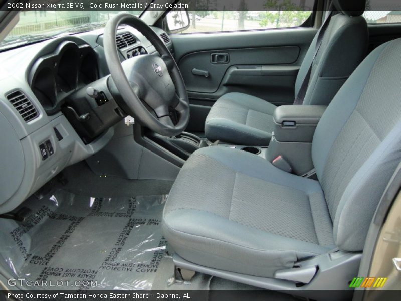  2002 Xterra SE V6 Gray Celadon Interior
