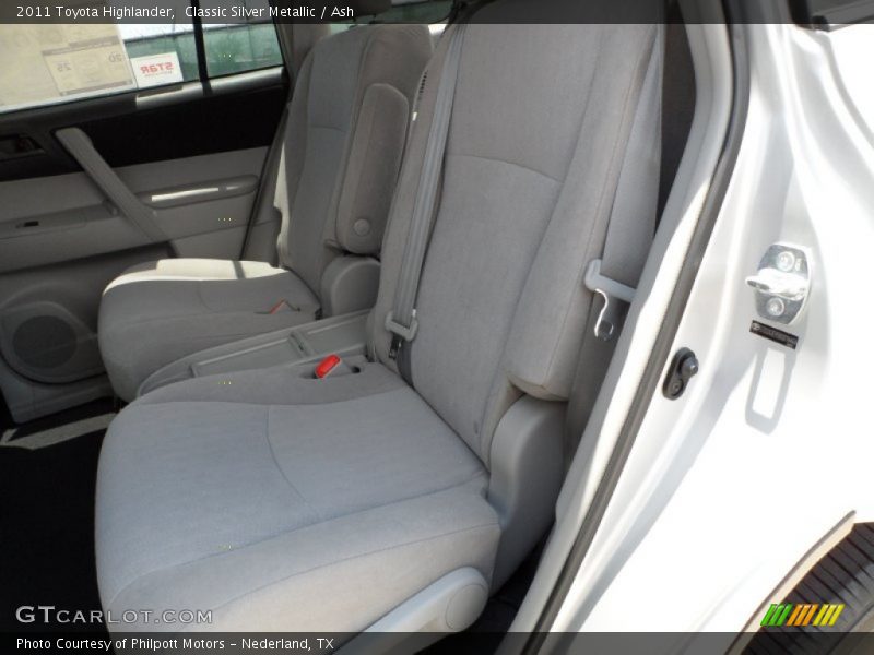 Classic Silver Metallic / Ash 2011 Toyota Highlander