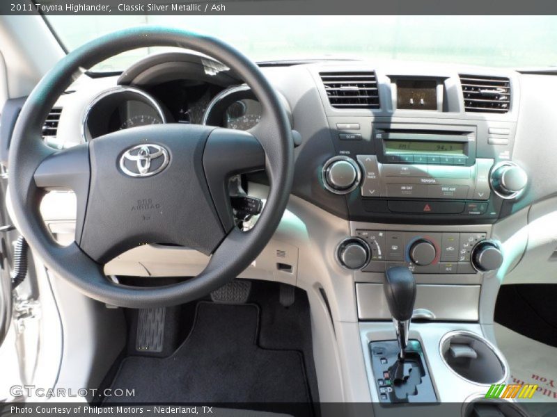 Classic Silver Metallic / Ash 2011 Toyota Highlander