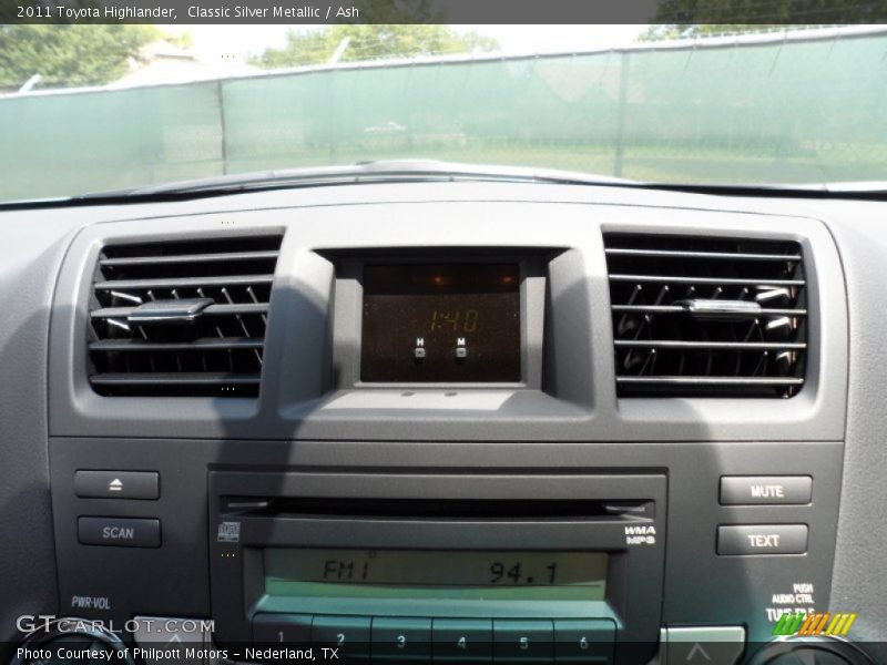 Classic Silver Metallic / Ash 2011 Toyota Highlander