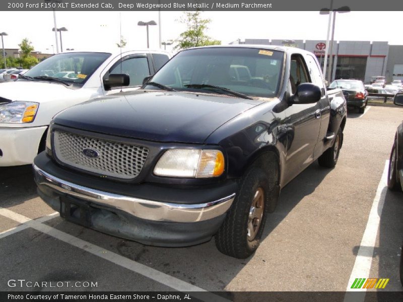 Deep Wedgewood Blue Metallic / Medium Parchment 2000 Ford F150 XLT Extended Cab