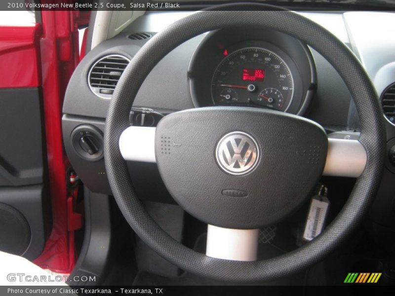 Salsa Red / Black 2010 Volkswagen New Beetle 2.5 Coupe