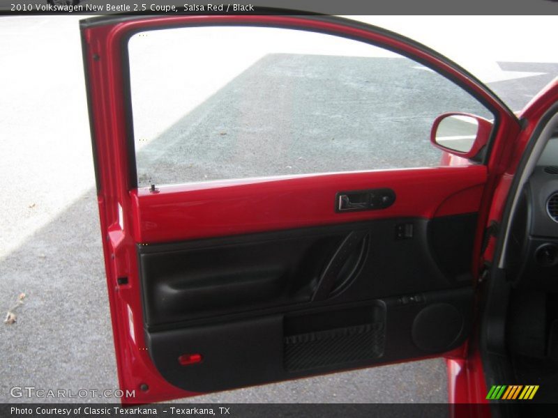 Salsa Red / Black 2010 Volkswagen New Beetle 2.5 Coupe