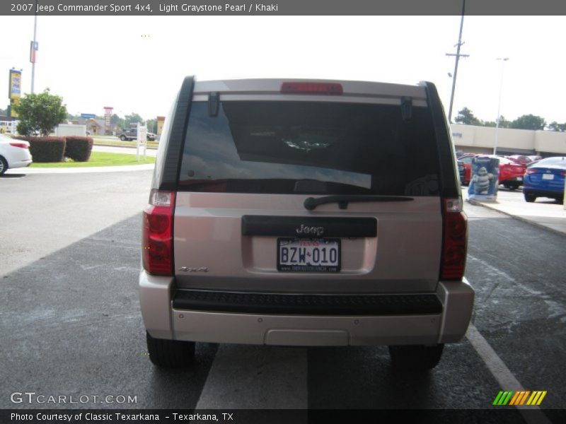 Light Graystone Pearl / Khaki 2007 Jeep Commander Sport 4x4