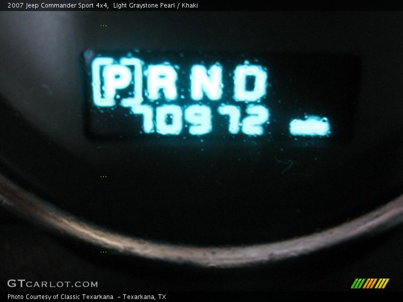 Light Graystone Pearl / Khaki 2007 Jeep Commander Sport 4x4