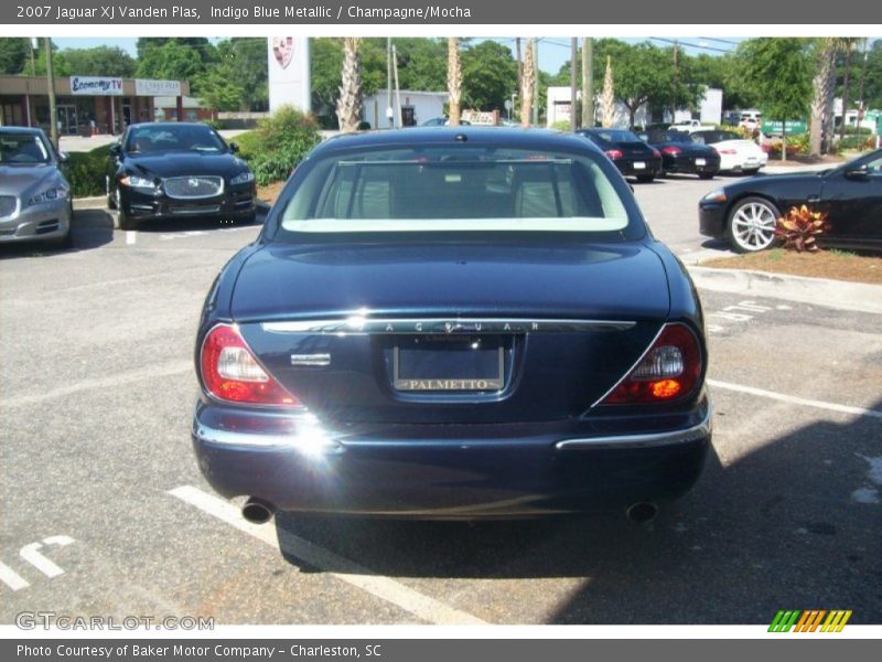 Indigo Blue Metallic / Champagne/Mocha 2007 Jaguar XJ Vanden Plas