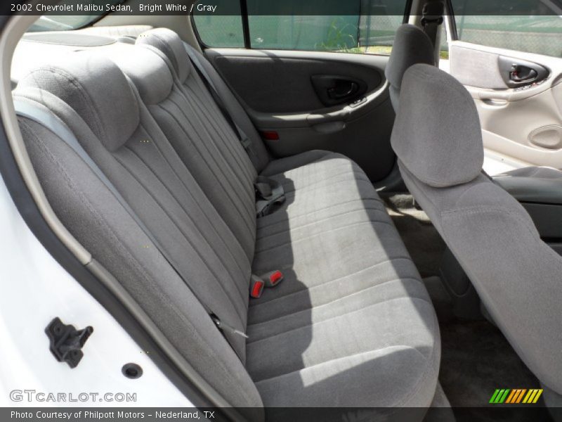 Bright White / Gray 2002 Chevrolet Malibu Sedan